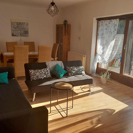 Goldstueck Im Gruenen Apartment Бад Шьонборн Екстериор снимка
